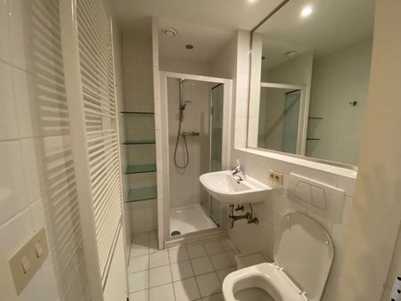 Charmant, centraal gelegen appartementje op enkele passen van de Zeedijk in het Zoute. - Foto 5