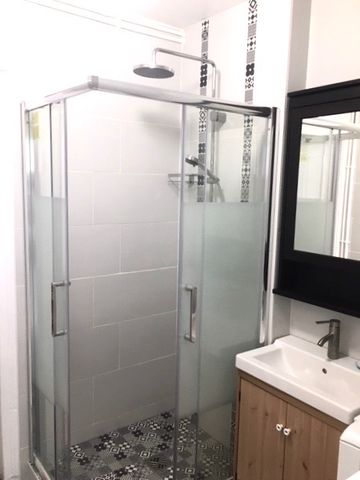 2 pièces - Meublé - 50,59 m² - 3ème étage - Colocation non autorisée - Photo 3