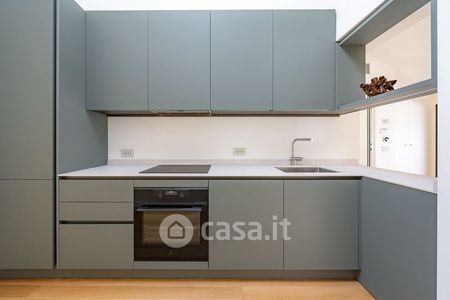 Attico, mansarda in Affitto in Via Benedetto Marcello a Milano - Photo 5