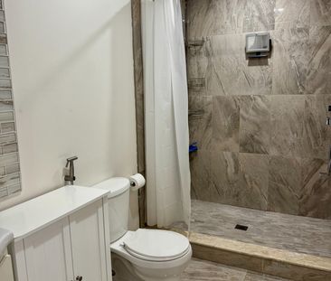 For Lease - 71 Slack Street, Bradford West Gwillimbury, Ontario - Photo 1