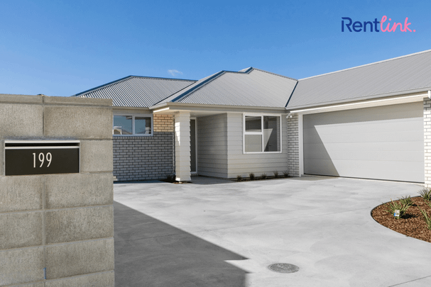 199 Te Okuroa Drive, Papamoa - Photo 1