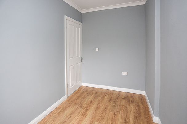 8 Ainsworth Pass, Belfast, BT13 3FQ - Photo 1