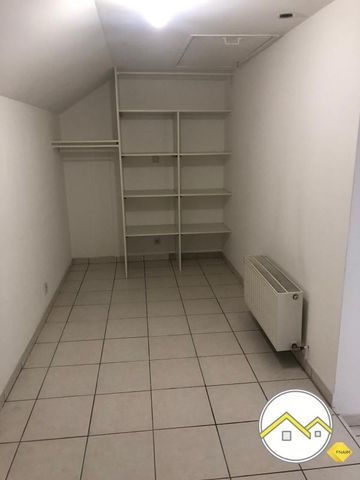 Location Maison 2 pièces 58m² CHATEAUBRIANT 44110 - Photo 5