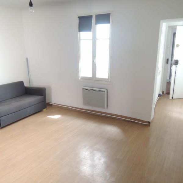 Location Appartement 1 pièce 31m² AIX EN PROVENCE 13100 - Photo 1