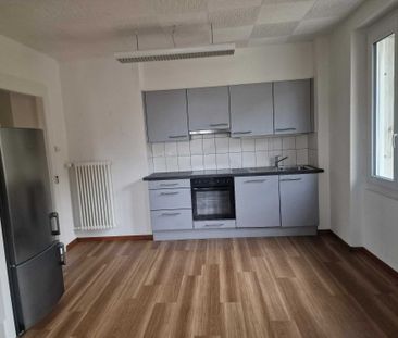 APPARTEMENT DE 3 PIECES AU 1ER ETAGE AVEC BALCON - Photo 3