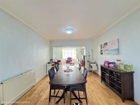 4 bedroom detached house to rent - Photo 5