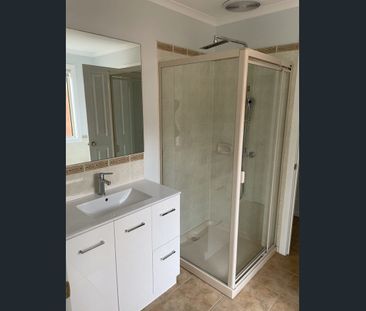 COSY FRESH AND BRIGHT - Photo 6