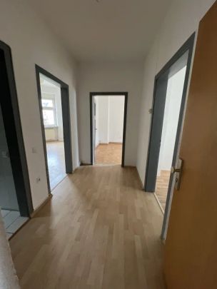 Helle 2-Zimmer-Wohnung mit Einbauküche in der Neckarstadt-Ost - Photo 1