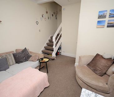 2 bed end of terrace house to rent in Canterbury Street, South Shields, NE33 - Photo 4
