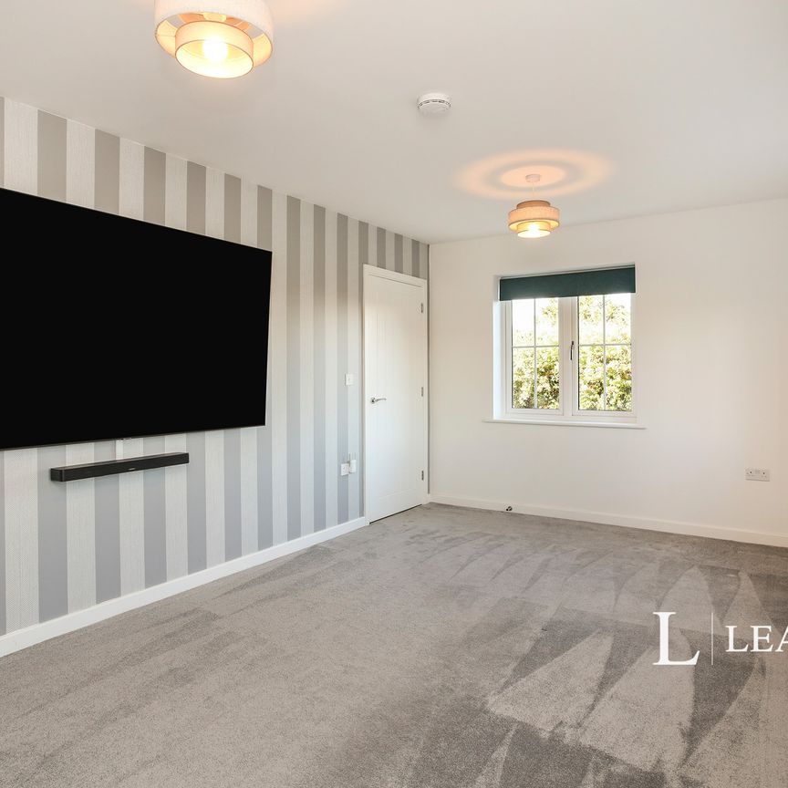 3 bedroom detached to rent Seladine Gardens, Coxheath - Photo 1