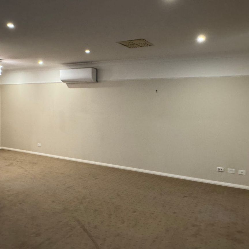 Family Comfort in a Coveted North Berwick Court - Photo 1