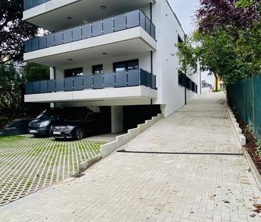 Hochwertige und moderne 3-Zimmer-Wohnung mit großem Balkon - Photo 1