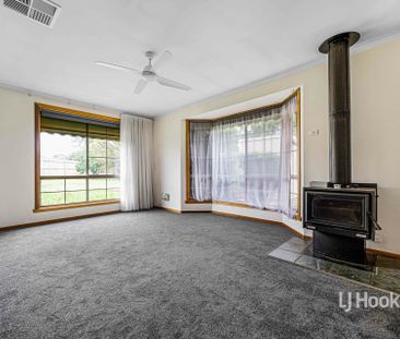 3 Malven Close, Werribee VIC, Belconnen - Photo 1