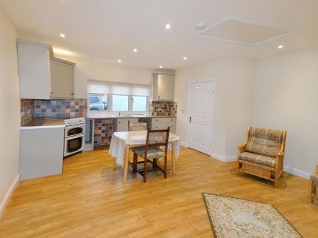 2 bedroom bungalow to rent - Photo 5