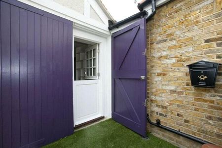 Studio to rent - Photo 5