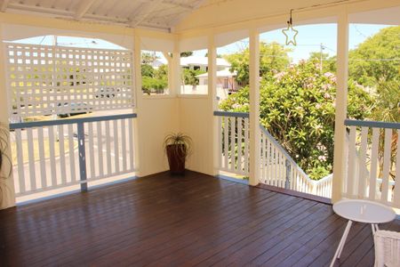 Shorncliffe - Photo 5