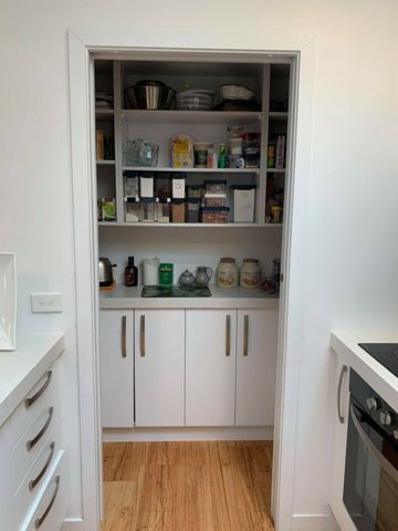 Glorious on Glenpark - Photo 5