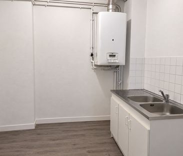Location Appartement 3 pièces 61m² COURPIERE 63120 - Photo 1