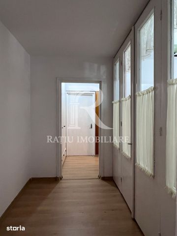 Apartament cu 3 camere | Etaj 1 | Rogerius | Oradea - Fotografie 3
