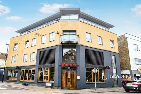 2 bedroom apartment to rent Lee High Road, London, SE13 - Photo 2