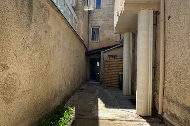 Chambre dans un appartement BORDEAUX CHARTRONS - Photo 1