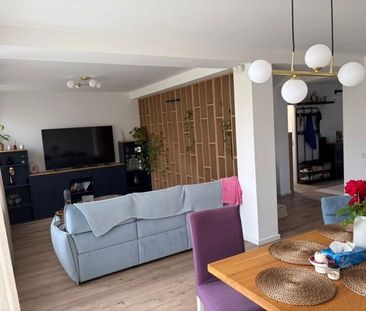 Casa amplasata in Cartierul Henri Coanda - Fotografie 6