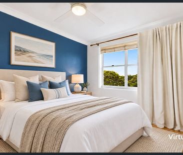 Private top-floor serenity - Photo 4