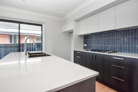 19 Whitebox Street, Orange. - Photo 4