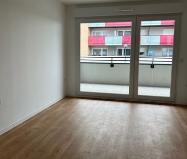 Location Appartement NOYAL-CHATILLON-SUR-SEICHE - Photo 3