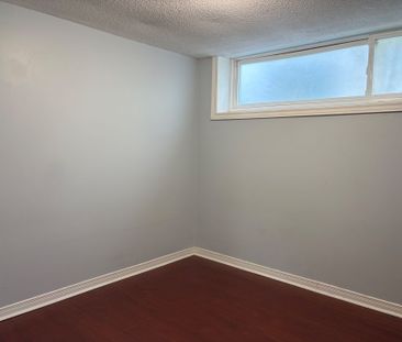 For Lease - 229 Zelda Crescent Unit# Lower, Richmond Hill, Ontario - Photo 1
