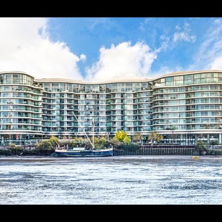 1 Bed Flat, Albion Riverside Building, SW11 - Photo 3