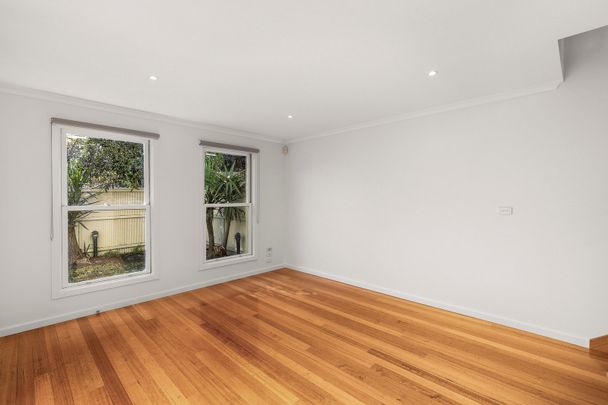 7/10 Violet Street, Essendon VIC 3040 - Photo 1
