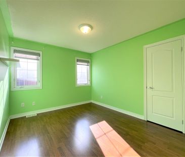 For Lease - 205 Vanda Drive, Vaughan, Ontario - Photo 3