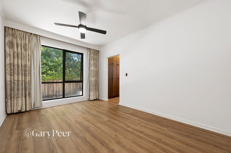 14 Almond St, Caulfield South VIC 3162 - House For Rent | Domain - Photo 2