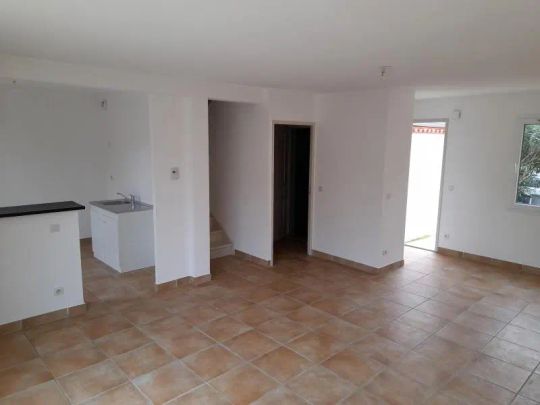 Maison à louer 4 pièces 85.5m² - Photo 1