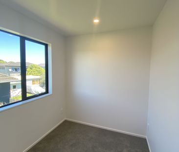 Brand New - 2 Bedrooms plus Study - Photo 4