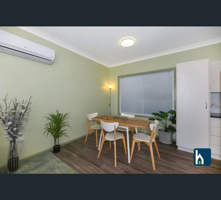Flat/131 George Street, Gunnedah, NSW 2380 - Photo 2