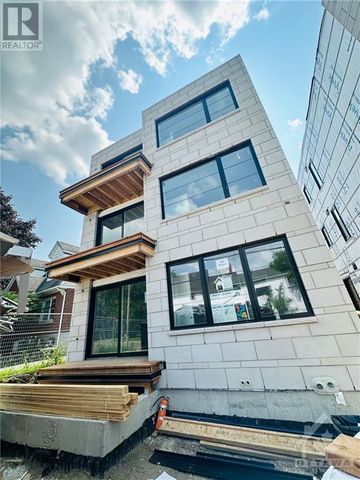 366 Winona Ave - Photo 2