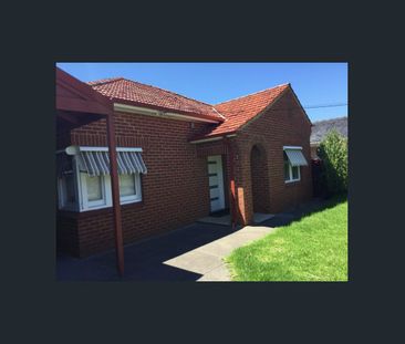 DELIGHTFUL HOME CLOSE TO SCHOOLS, SHOPS, DOCTORS, PARKS, PUBLIC TRA... - Photo 5