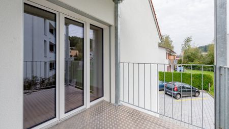 MODERNE UND CHARMANTE WOHNUNG SUCHT NACHMIETER - Foto 3
