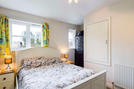 St Oswalds View, Burneside, Kendal, Cumbria, LA9 - Photo 3