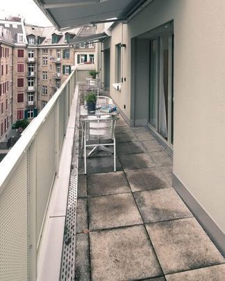 2.5 ZIMMER ATTIKA APARTMENT MIT BALKON - Photo 1