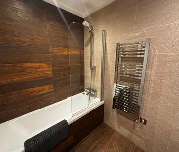 Cleminson Street, Salford - Photo 3