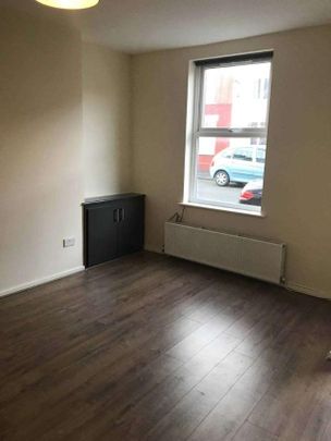 Algernon Street, WA1 - Photo 1