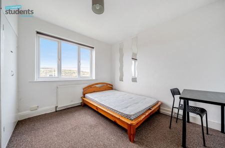 semi-detached house to rent - Photo 2