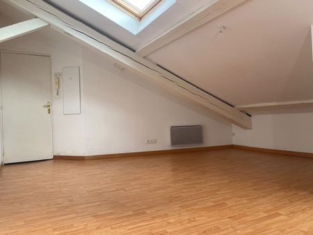À louer : Appartement 2 pièces à Saint Étienne, quartier Bernay - Valfuret - Photo 2