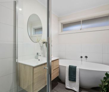 12 Northam Avenue, Highton - Photo 6