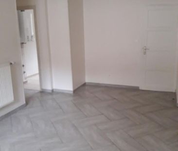 Location Appartement 3 pièces 56m² - Photo 2