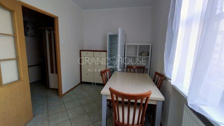 Kawalerka w najlepszej lokalizacji w centrum - Photo 3