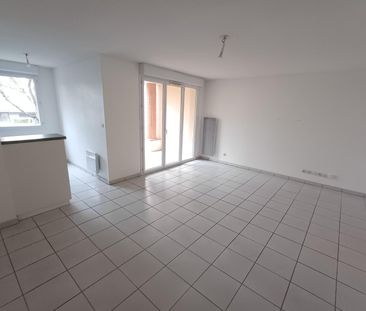 location Appartement T2 DE 49.5m² À L'UNION - Photo 2